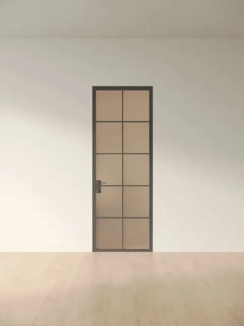 Межкомнатная дверь SLIM DOOR 4