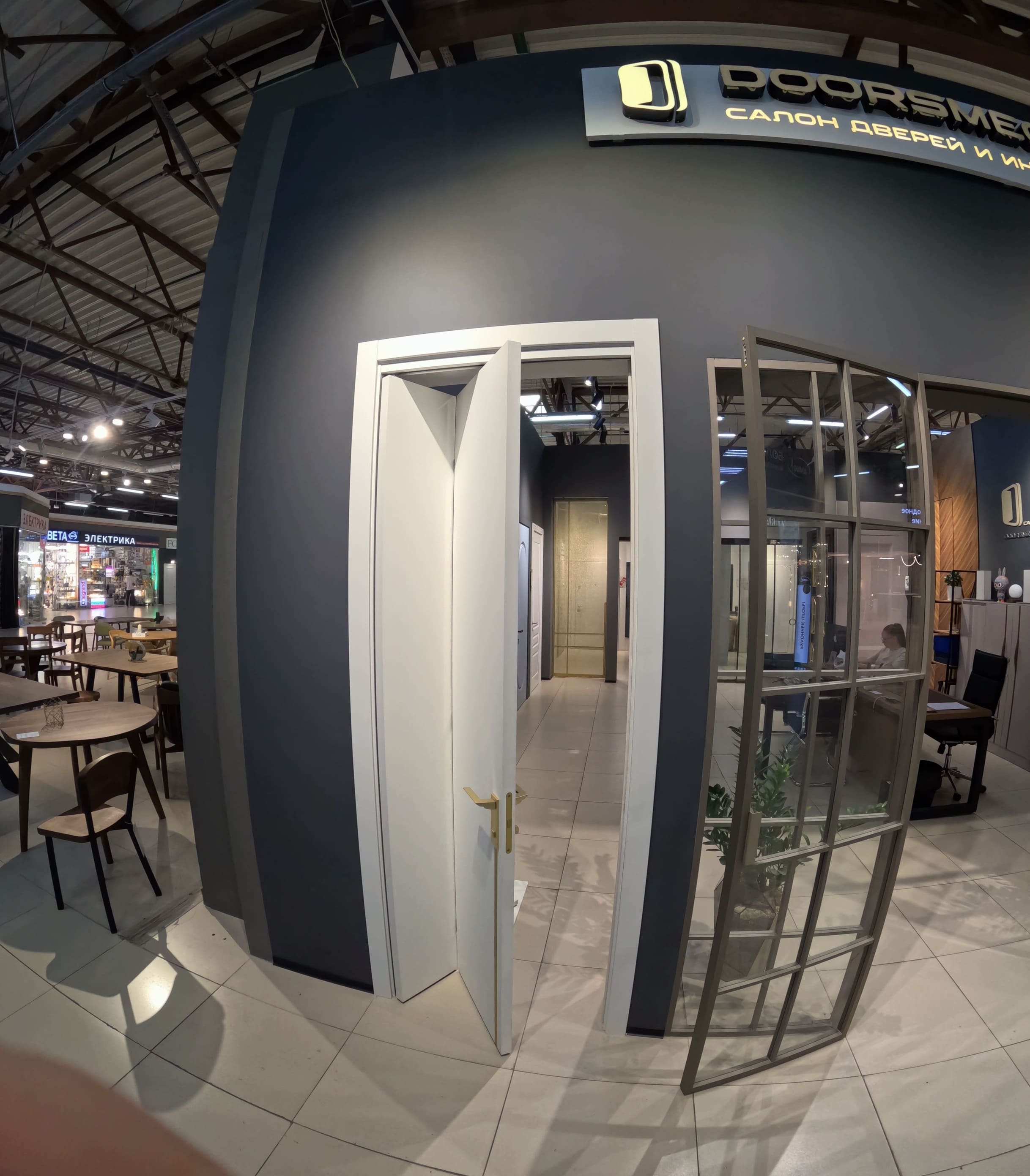 Шоурум Doors Mega Market: экспозиция салона, фото 15